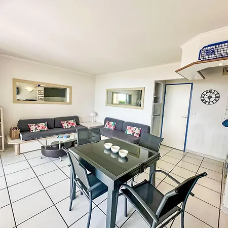 Apartment Village Cap Esterel - Les Bastides-10 By Interhome